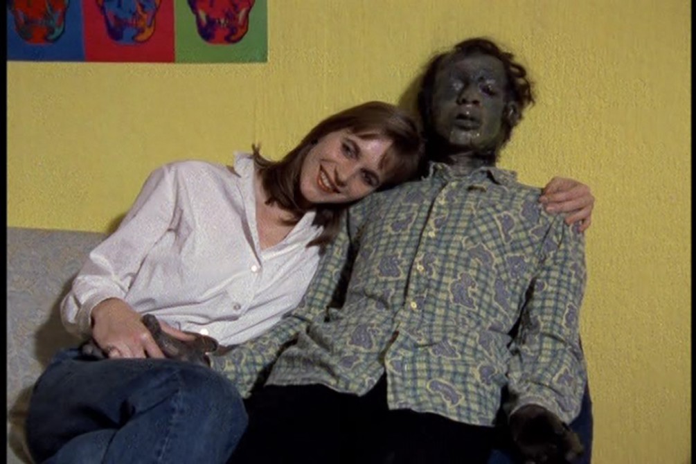 Buenos días amigos, hoy os traemos una nueva entrega de la «Hemeroteca del Miedo» de nuestro querido cuervo Pablo C. Millán, y esta vez trata sobre los muertos. ¡No os lo perdáis!
#HemerotecaDelMiedo9 

vuelodecuervos.blogspot.com/2024/05/hemero…