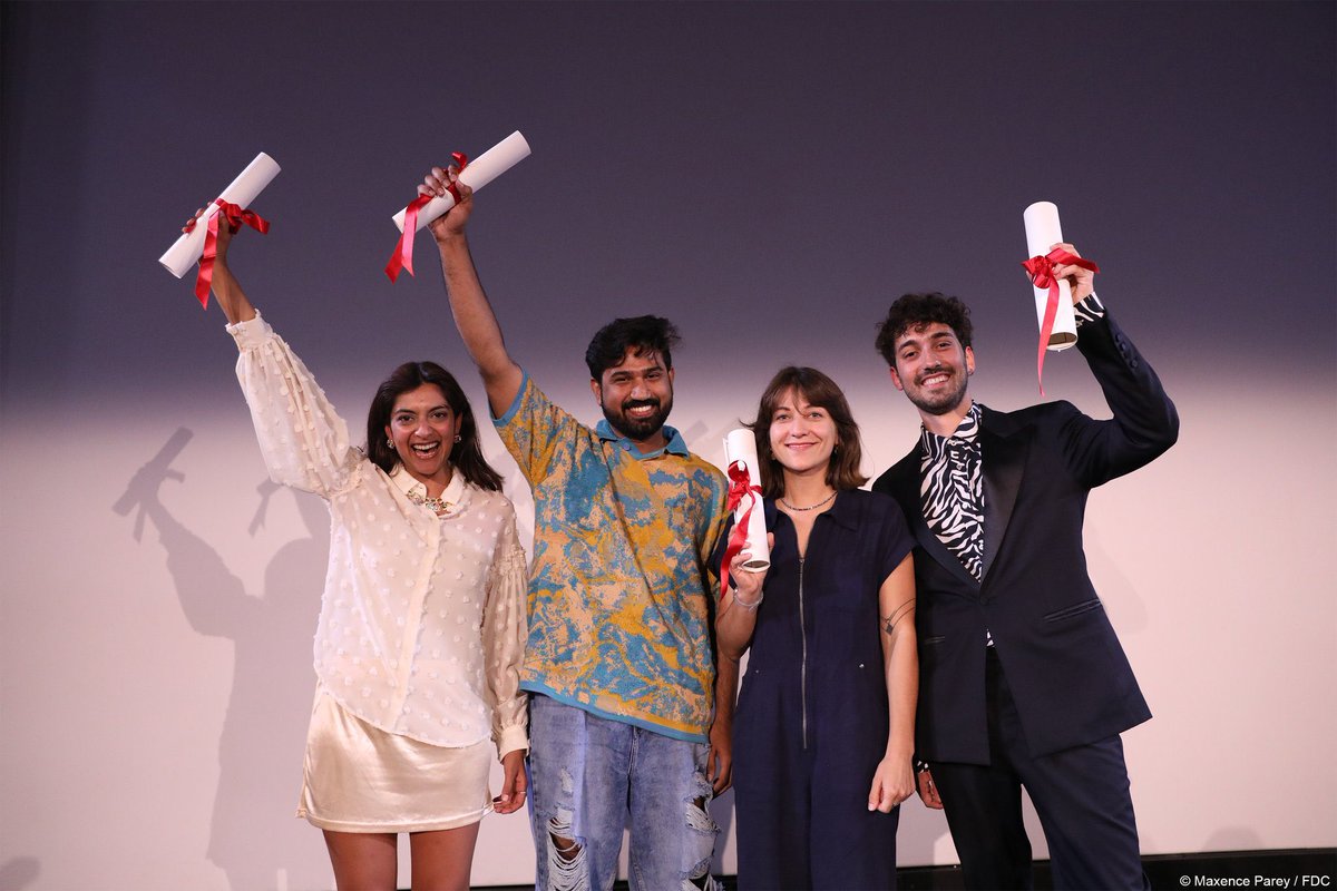 Yash (@thenameisyash) on Twitter photo Many congratulations <a href="/Chidanandasnaik/">Chidananda S Naik</a> for winning the La Cinef Award for Best Short Film at Cannes for ‘Sunflowers Were the First Ones to Know’!
Proud to see you take Kannada folklore to the global stage and set new benchmarks for Indian cinema! Many congratulations <a href="/Chidanandasnaik/">Chidananda S Naik</a> for winning the La Cinef Award for Best Short Film at Cannes for ‘Sunflowers Were the First Ones to Know’!
Proud to see you take Kannada folklore to the global stage and set new benchmarks for Indian cinema!