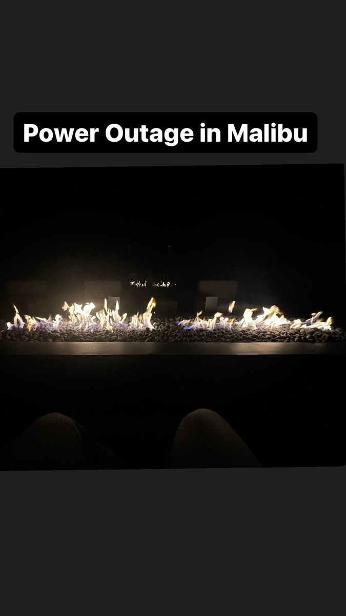 Power outage in malibu or blackout ? Somebody either working without permits or these rich people ain’t paying their bills.