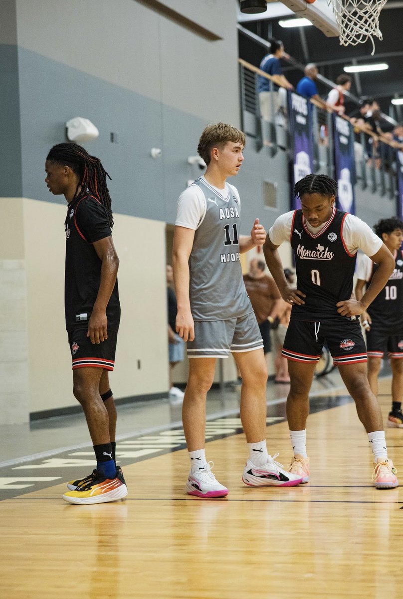 Chayce King tweet media