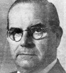 Heinz Auerswald należał do NSDAP i SS. W 1941 r. został komisarzem ds. getta warszawskiego. Za próby ucieczki karał śmiercią, wdrażał plan głodzenia ludności getta na śmierć i angażował się w budowę obozu zagłady w Treblince. Nigdy nie został osądzony. Niemiecka sprawiedliwość.