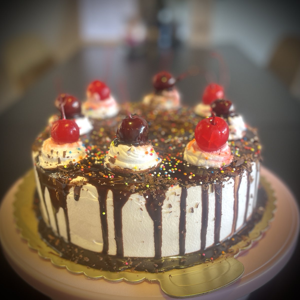 ThePattayaGuide's tweet photo. Black Forest Twist 
Our modern take on the classic gateau. Light chocolate sponge, whipped cream, cherry jam, and glossy ganache, topped with sprinkles and maraschino cherries. A feast for the eyes and palate.

https://t.co/mbfBbJbtjD https://t.co/68JF5FfYmP