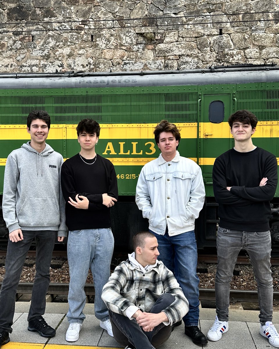 all3_official_'s tweet photo. El 7 de junio, nuestro 2° Ep, PASAJEROS, estará disponible en todas las plataformas ❤️‍🔥
Empieza una nueva etapa de ALL3, con música en español como muchos deseabais, una etapa que nos ilusiona mucho y que esperamos que la acojáis con mucho cariño 👊🏻
Esto solo acaba de empezar#all3 https://t.co/orNUFhiDar