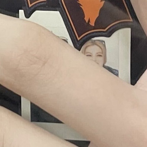 yumatefiles's tweet photo. we need a clearer version of this yumate pic. https://t.co/WSfeO8MsUV