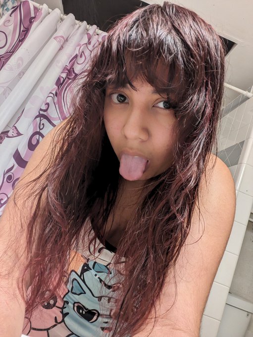 Might need 1 more box of red hair dye to get it red red but other than that I think it looks good xD<a href="/tag/titties"class="tags"><span>#titties</span></a><a href="/tag/nude"class="tags"><span>#nude</span></a><a href="/tag/horny"class="tags"><span>#horny</span></a><a href="/tag/camgirl"class="tags"><span>#camgirl</span></a><a href="/tag/nsfw"class="tags"><span>#nsfw</span></a><a href="/tag/hotgirls"class="tags"><span>#hotgirls</span></a>