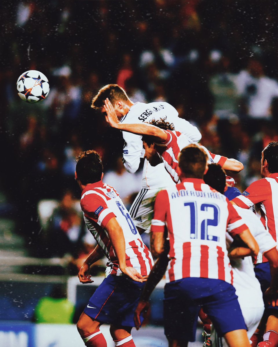 MadridismoreaI's tweet photo. 10 años del gol de nuestras vidas 🤍 https://t.co/vftJBxTBph