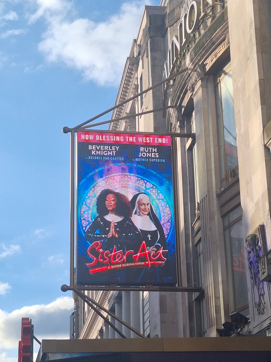 Saw @sisteractsocial last night. What a brilliant show! Fantastic cast and so funny. Highly recommended it!