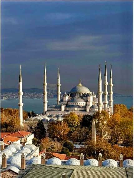 Günaydın ~ hayırlı Cumalar … İstanbul by I. Keribar