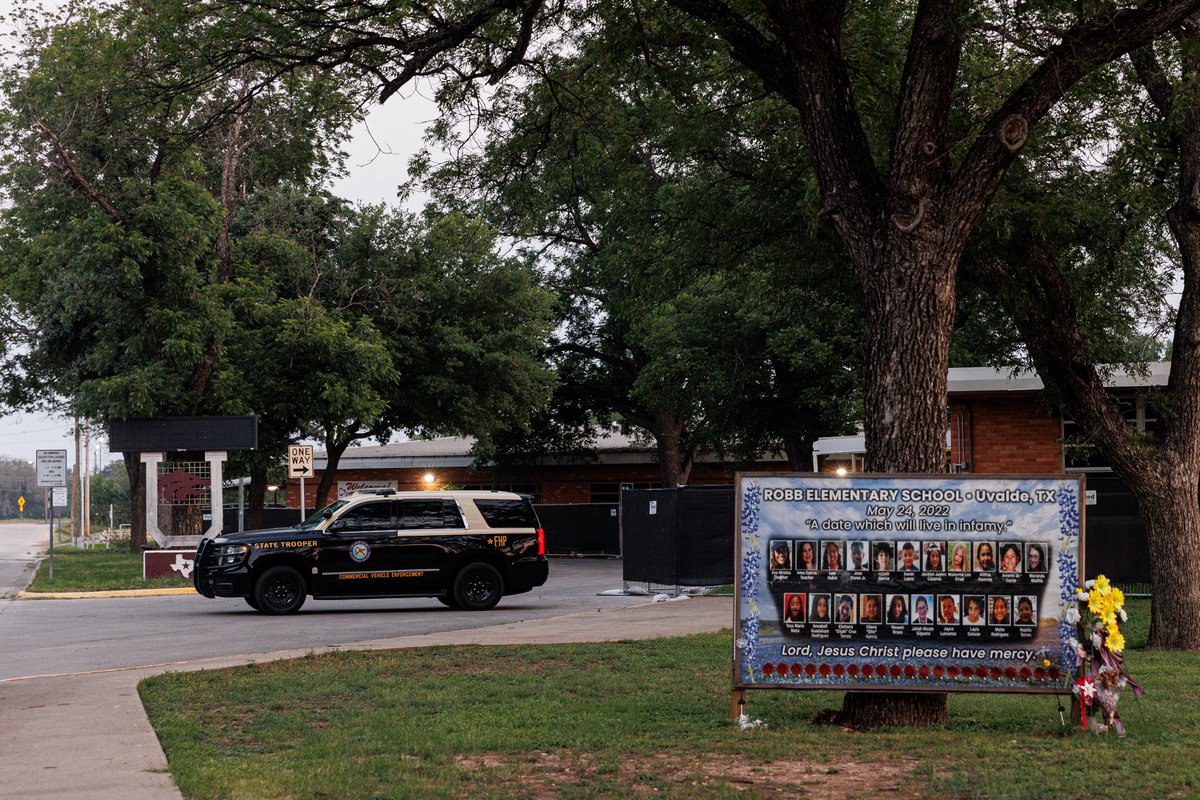 Today marks 2 years since 19 fourth graders &amp; two teachers were killed by a 18-year-old gunman in a mass shooting at Robb Elementary school in Uvalde, Texas. #RememberTheirNames #uvalde21