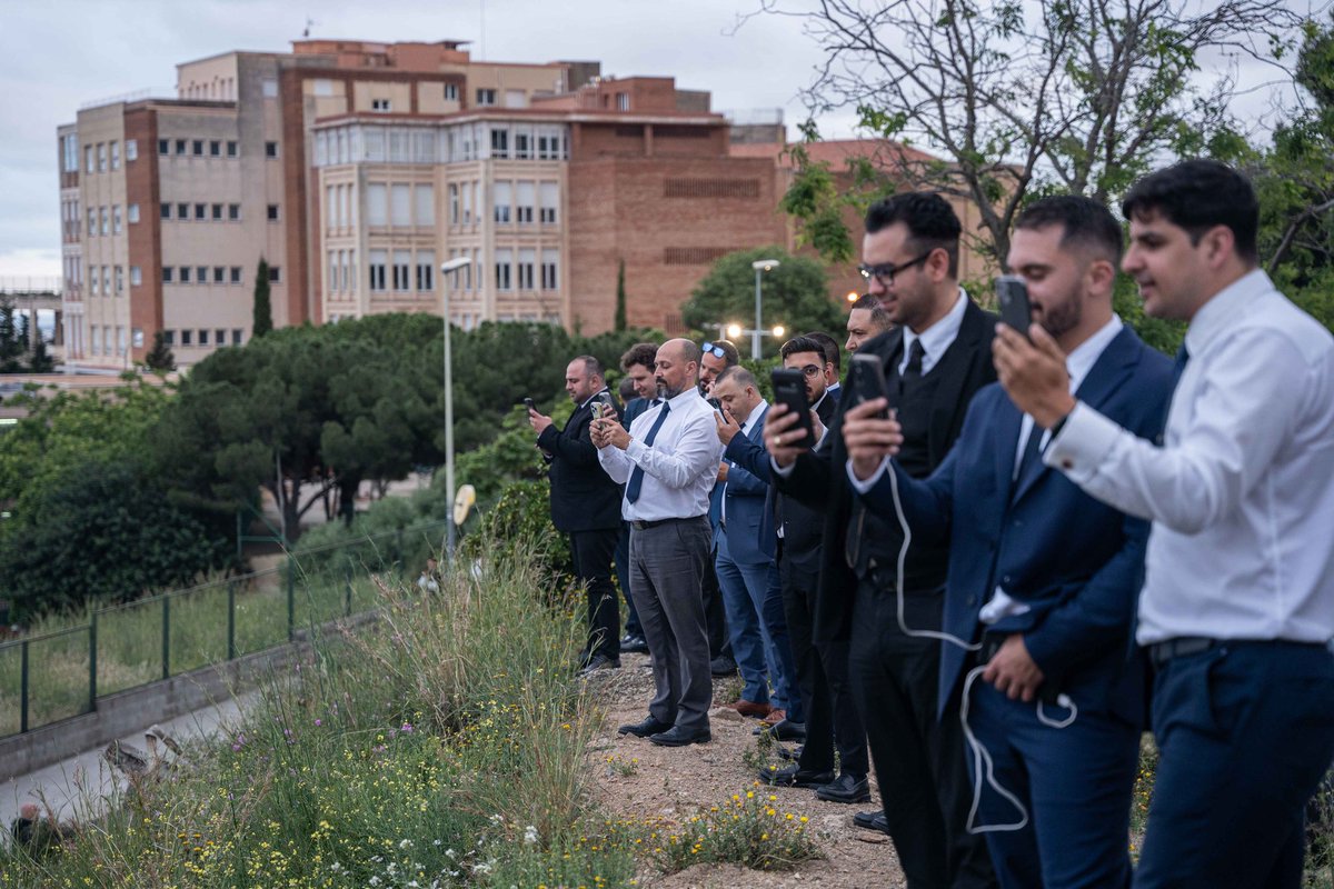 Xòfers explotats per multinacionals, molts d'ells vinguts de Madrid insultant i rient dels veïns i veïnes de la nostre ciutat. Parc Güell.
Capital O veïnat <a href="/jaumecollboni/">Jaume Collboni</a> 
<a href="/laiabonetrull/">Laia Bonet</a> ?
