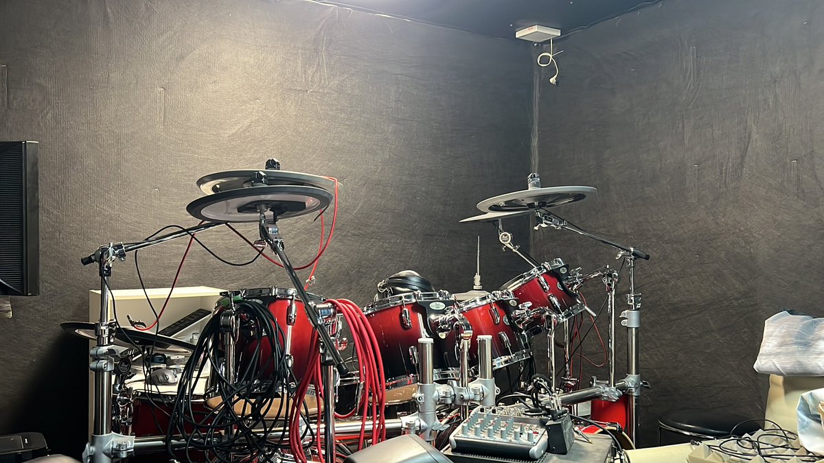 hide6647's tweet image. 模様替え