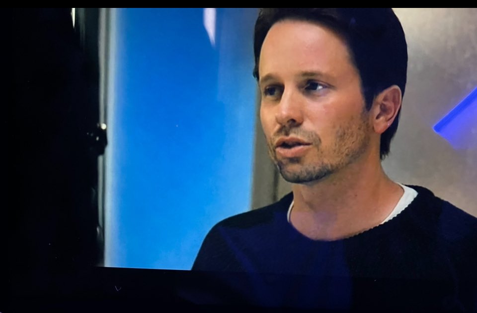 Tyler Ritter doing his very talented thing on the season finale of Chicago Med! Bravo!!