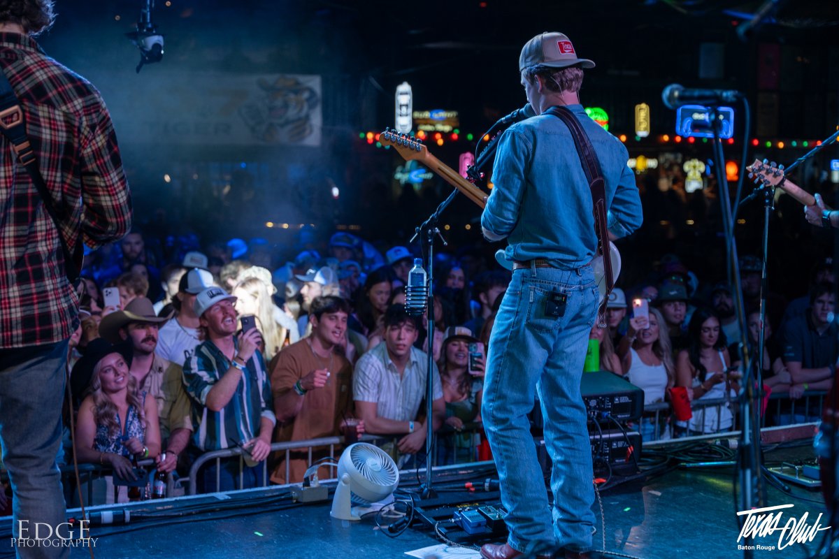 Texas Club tweet media