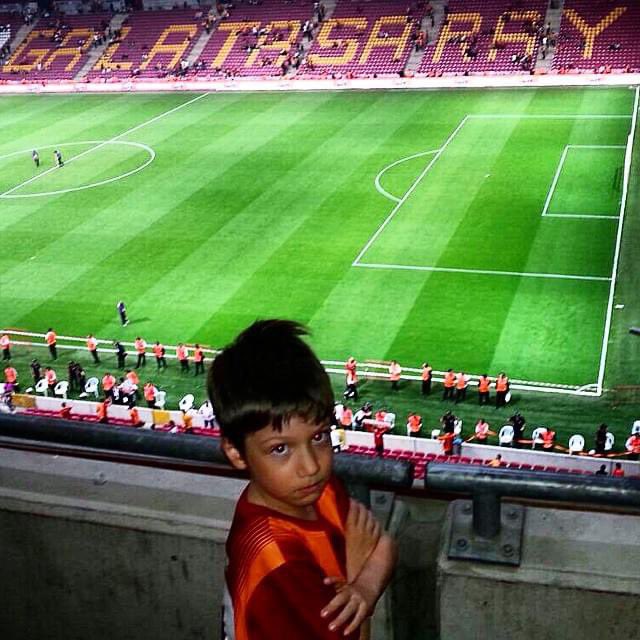 Bu çocuğun adı #OğuzArdaSel❗️

8 Temmuz #CorluTrenKatliamı nda öldürüldü!

Bugün 2146 gün oldu.
Adaleti tam sağlanamadı!

Adını da yüzünü de iyi EZBERLE!

<a href="/TCDDemiryollari/">TCDD-Türkiye Cumhuriyeti Devlet Demiryolları 🇹🇷</a> <a href="/TCDDTasimacilik/">TCDD Taşımacılık</a> <a href="/UABakanligi/">T.C. Ulaştırma ve Altyapı Bakanlığı</a> <a href="/BY/">Binali Yıldırım</a> <a href="/ahmetarslan36/">Ahmet ARSLAN</a> <a href="/Mcahidturhan/">Mehmet Cahit Turhan</a> <a href="/akaraismailoglu/">Adil Karaismailoğlu</a> <a href="/adalet_bakanlik/">T.C. Adalet Bakanlığı</a> <a href="/RTErdogan/">Recep Tayyip Erdoğan</a>