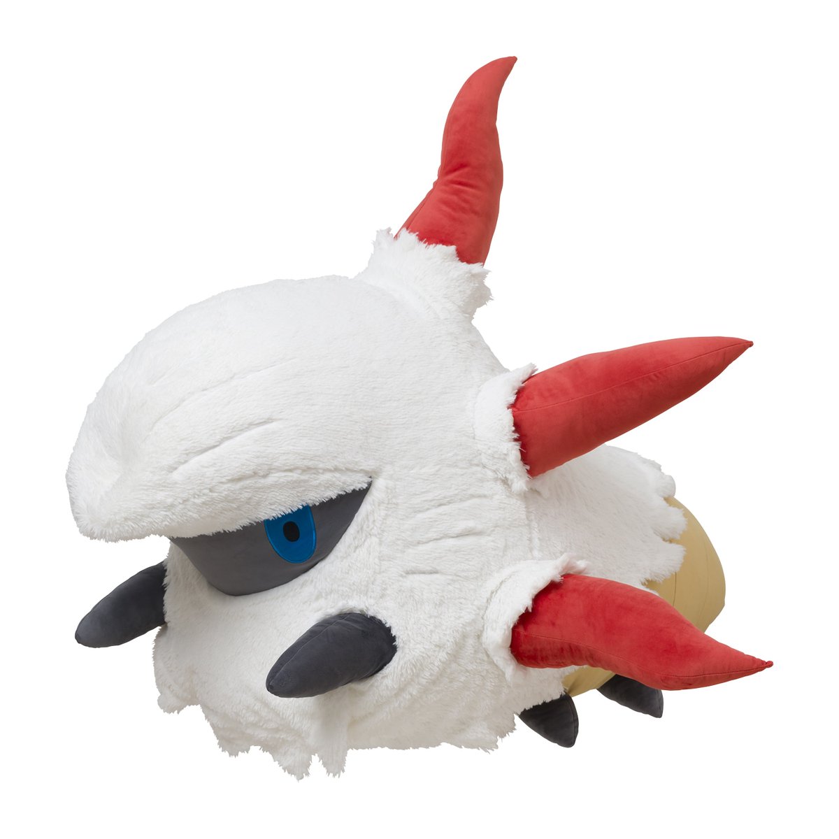メラルバの等身大ぬいぐるみが登場！ ポケセンオンラインにて
