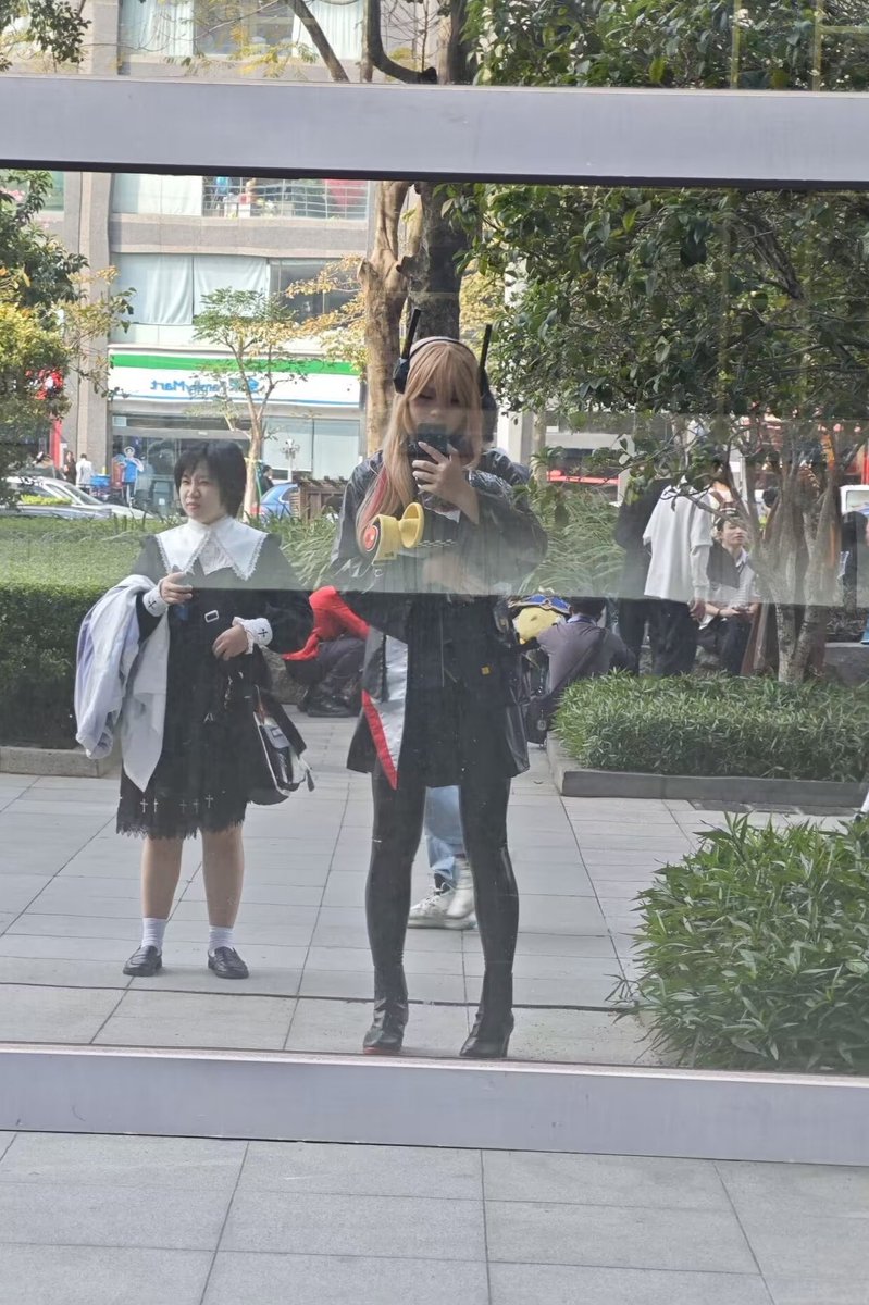 #着ぐるみと中身ギャップ選手権 
进行一个 啊 风的跟