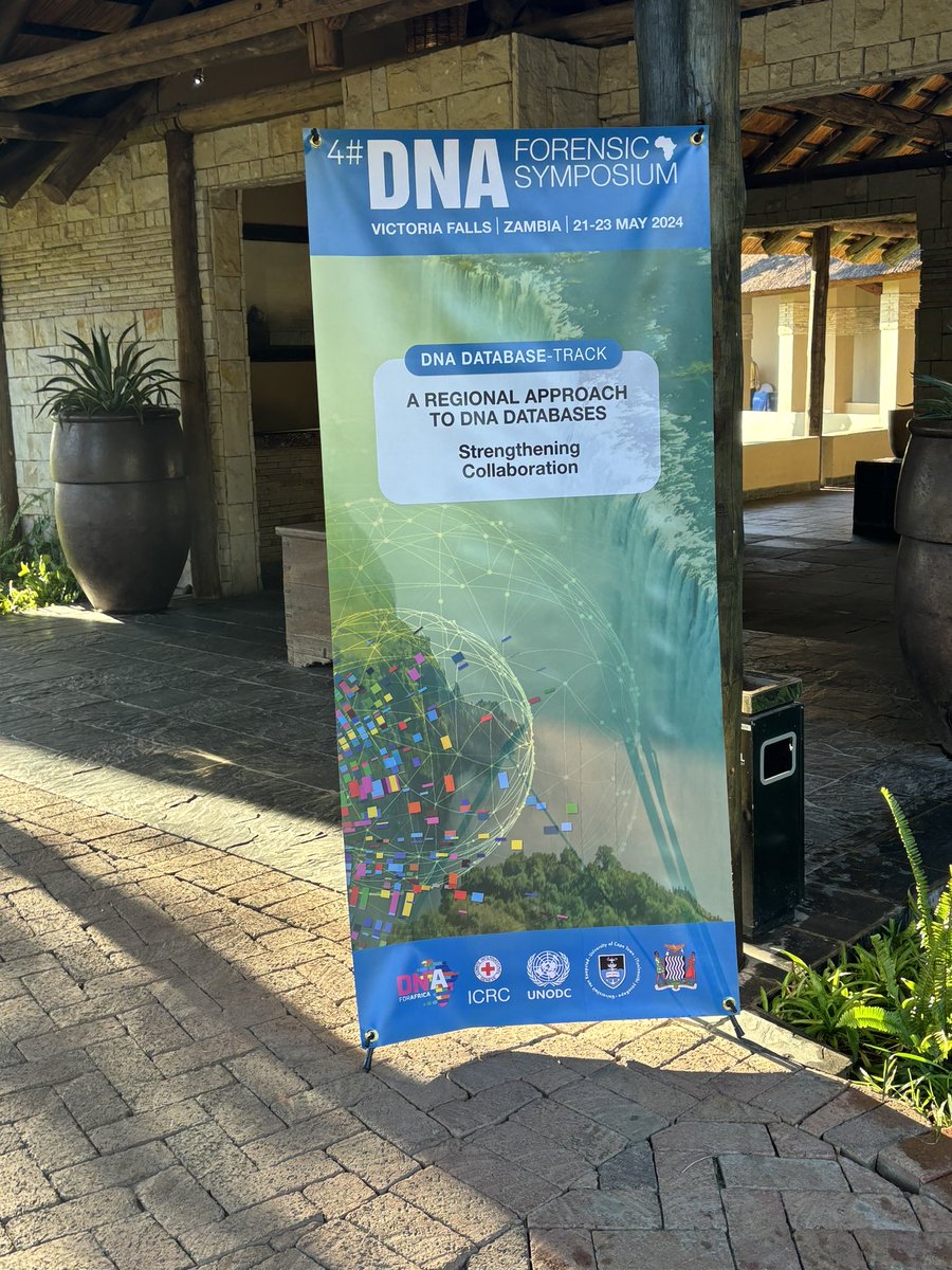 FabLabBU's tweet image. Had a fantastic time attending the @DNAforAfrica fourth DNA conference in Zambia, on the Zambezi river! Inspiring work (and nature) happening across the continent #4FDNAS
