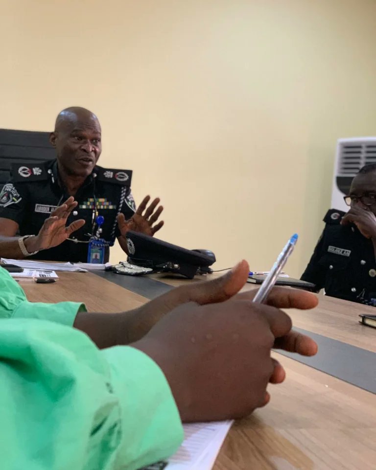 funaabsujc's tweet photo. πΈβ¨ On Thursday, May 20th, 2024, the Funaabsu Judicial Council (FJC) had the honor of meeting with the Ogun State Commissioner of Police, CP Abiodun Alamutu.
#anticipatethejudicialsummit
#FUNAABSUJudicialCouncil
#7thFJC
#FUNAABSU23/24
#FUNAABSUG
#TeamUbutu https://t.co/kQUZZKN6zh