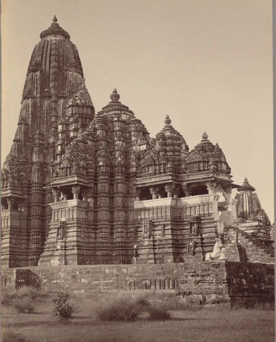 Kandariya Mahadeva Temple, Khajuraho~