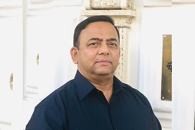 বেনজীর আহমেদের সম্পদ জব্দ করার আদেশ