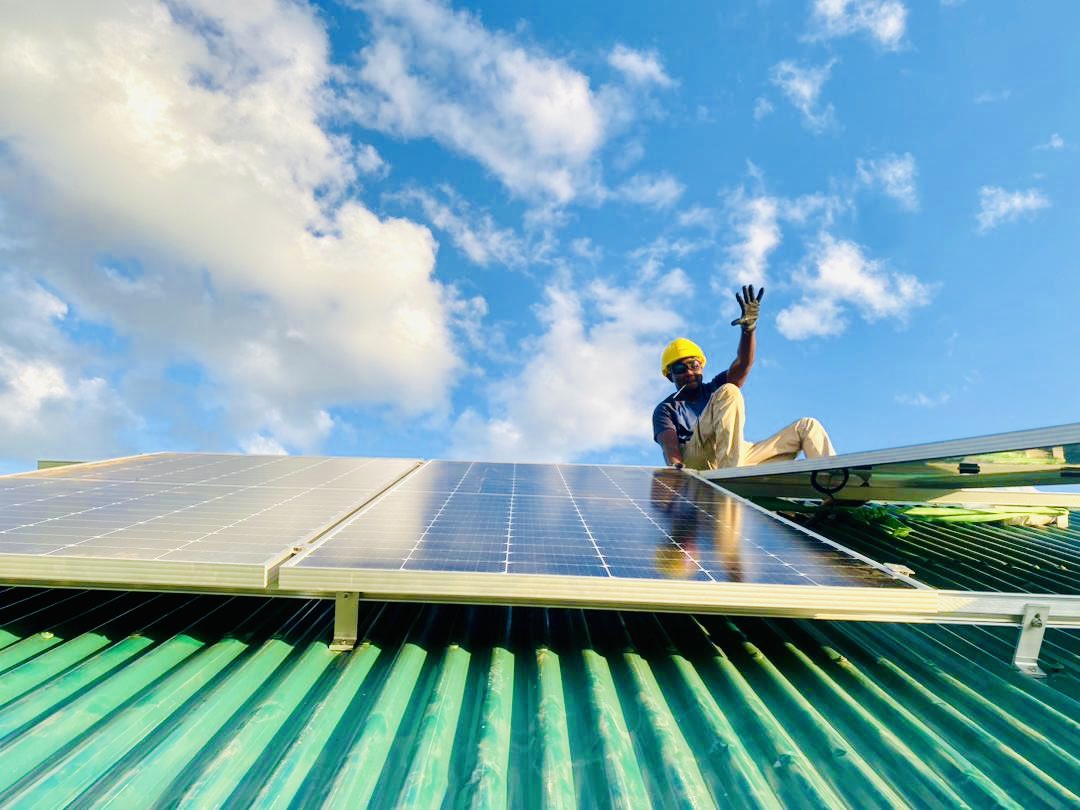 ElicoFoundation's tweet photo. Solar power transforms off-grid health centers! Reliable and eco-friendly, it ensures continuous care, cuts costs, and boosts communities. Let's power our health centers with the sun! #SolarHealth #CleanEnergy #HealthcareInnovation https://t.co/fwYJgCq8qw