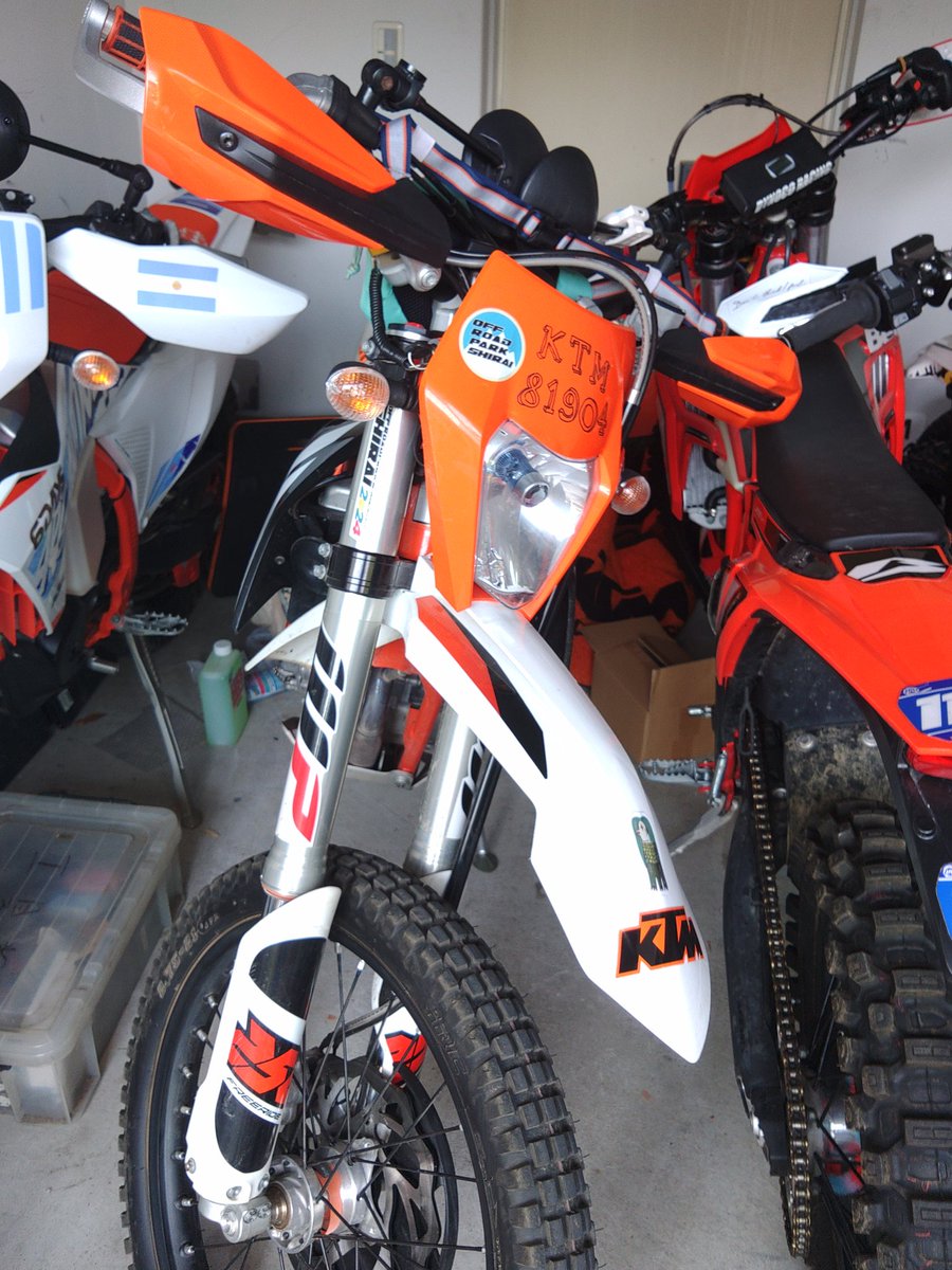 KTM819O4's tweet photo. #バイク押し #7500m #136bpm #90分 #暑熱順化 https://t.co/YHApHU56wA