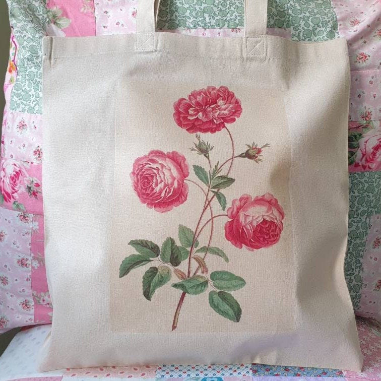 Morning #earlybiz - rose season is here and I have a couple new rose print cotton totes to share with you. Both are available as lavender sachets too #craftbizparty sarahbenning.etsy.com/listing/122209…