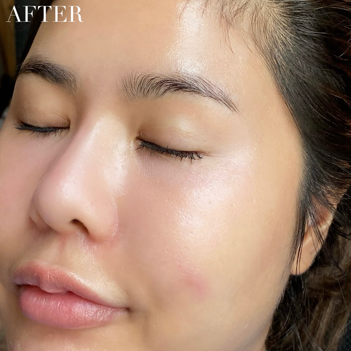 เป็นสเปรย์กันแดดที่ดีงามมาก anti-ageing facial sun mist SPF50+ ของ #mesoesteticTH คือช่วยชีวิตได้มากกก นี่ต้องออกไปทำงานนอกออฟฟิศบ่อยๆ พกขวดนี้ไปคือฉีดแค่สองทีก็ช่วยกันแดดเพิ่มได้แล้ว ชอบตรงที่หลังใช้ผิวชุ่มชื้นกำลังดี แถมฉีดทับเมคอัพได้แบบไม่ต้องกลัวเป็นคราบเลย ดีมาก