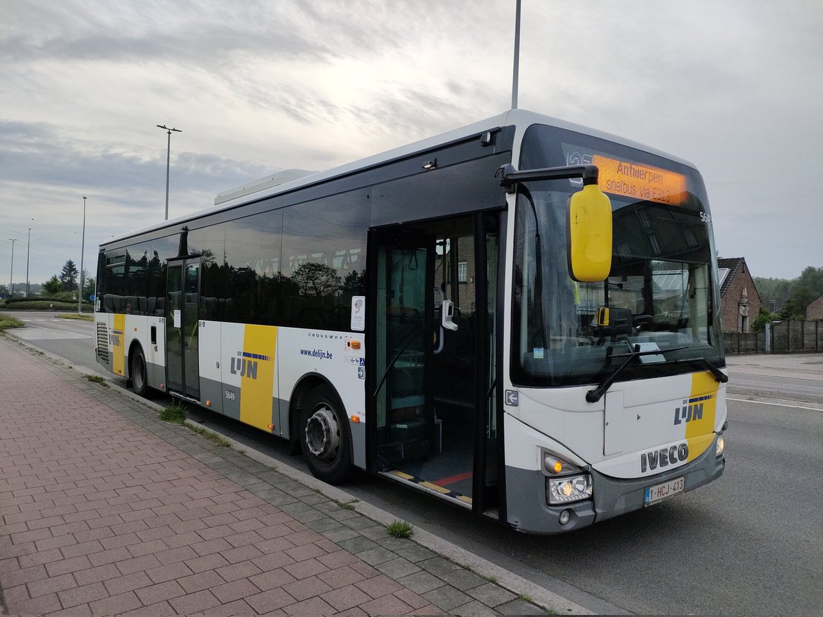 Goedemorgen 🚍🤗 
#publictransport #openbaarvervoer #busdriver #busdriverlife #lovemyjob #happybusdriver #delijn  #MijnLijnAltijdInBeweging #beweegmeenaarminderco2