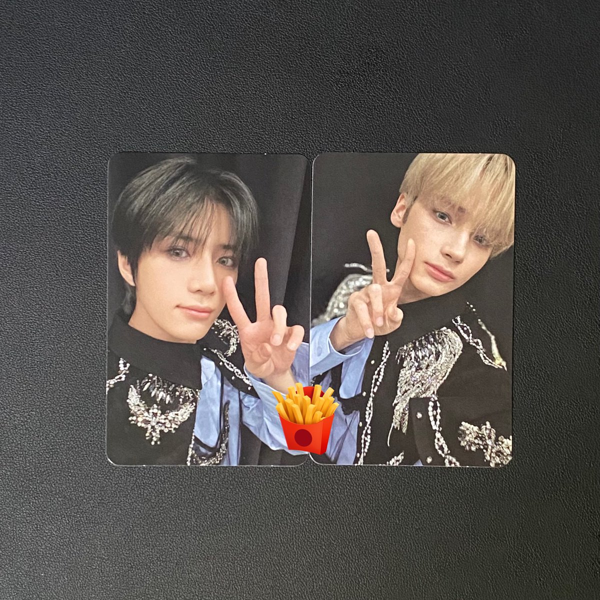 txtclaims's tweet photo. #want2sell wts lfb ph onhand 

beomgyu huening kai kpopmerch shopee vce pob pc 

400 pesos, as set only
mint condition 

https://t.co/HTLOjW3MXQ 

t. bg hnk txt shopee minisode 3 tomorrow https://t.co/dX8xfIdoHl