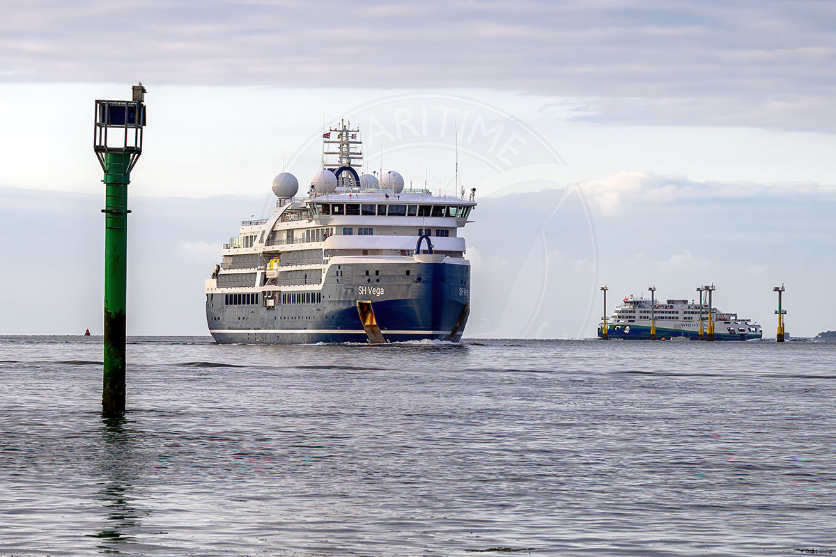SH Vega (@swanhellenic ) arriving @PortsmouthPort today. #cruisenews #portsmouth