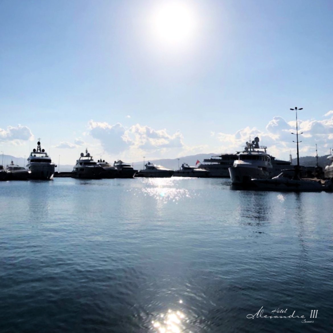 Calm. #calmafterthestorm #cannesfilmfestival #cotedazurfrance #cannes #cannes2024 #onatousbesoindusud #yachtingfestivalcannes #cannesbusiness #bienvenueacannes #rendezvousacannes