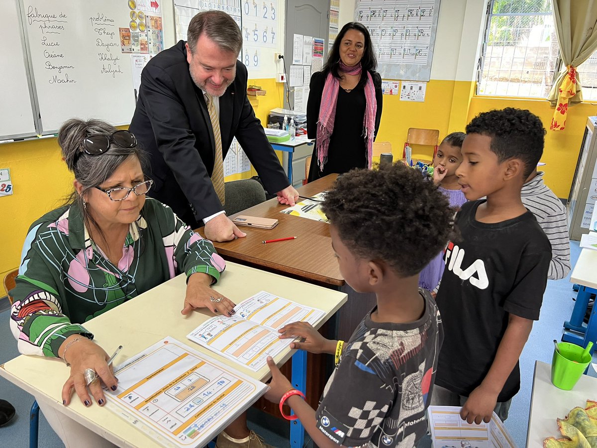 Académie de La Réunion tweet media