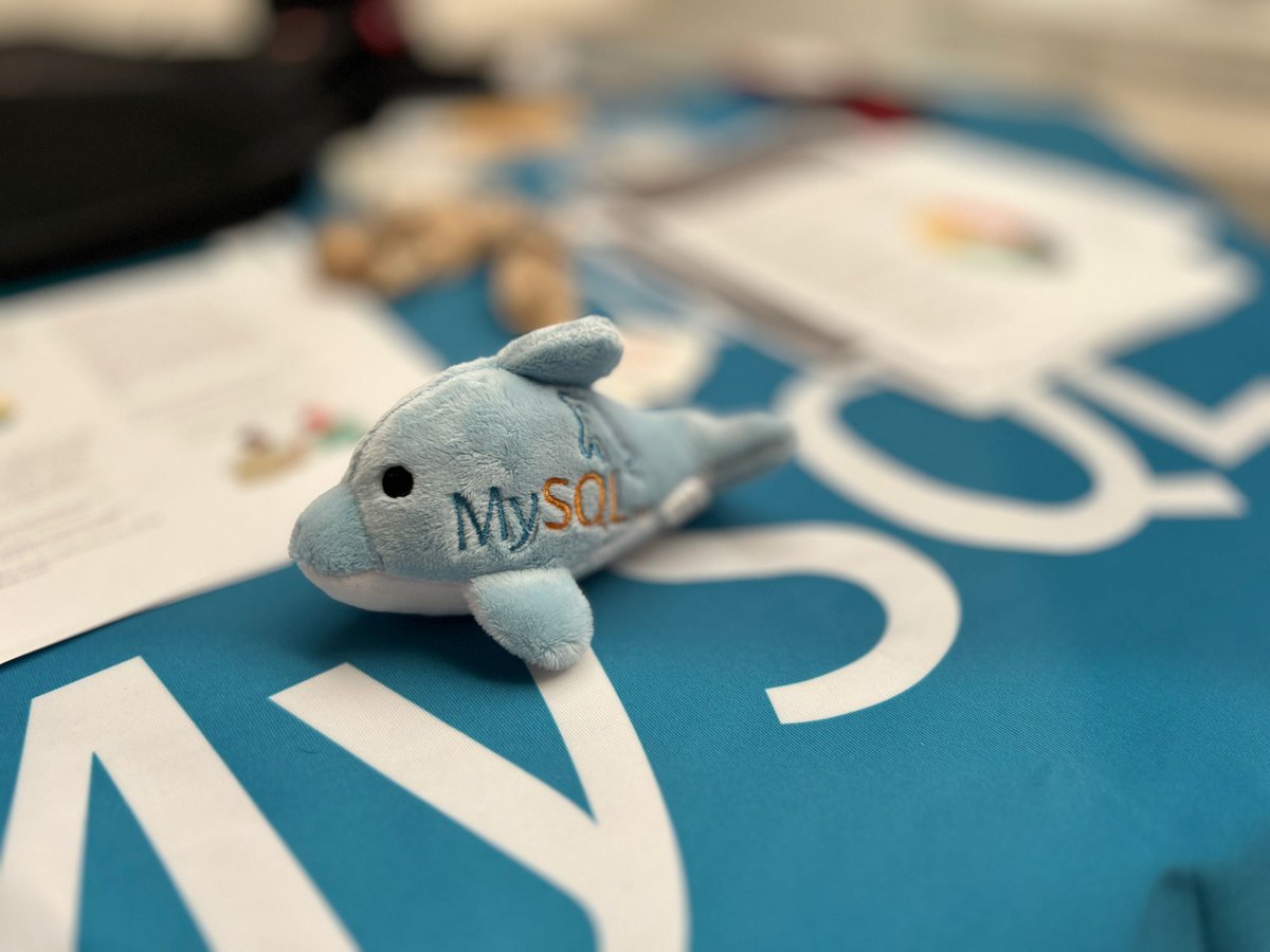 lefred's tweet photo. This is the last Sakila of #contech2024 by #RoOUG Come to grab it! ๐ฌ #MySQLCommunity https://t.co/GY6UQaZn8m