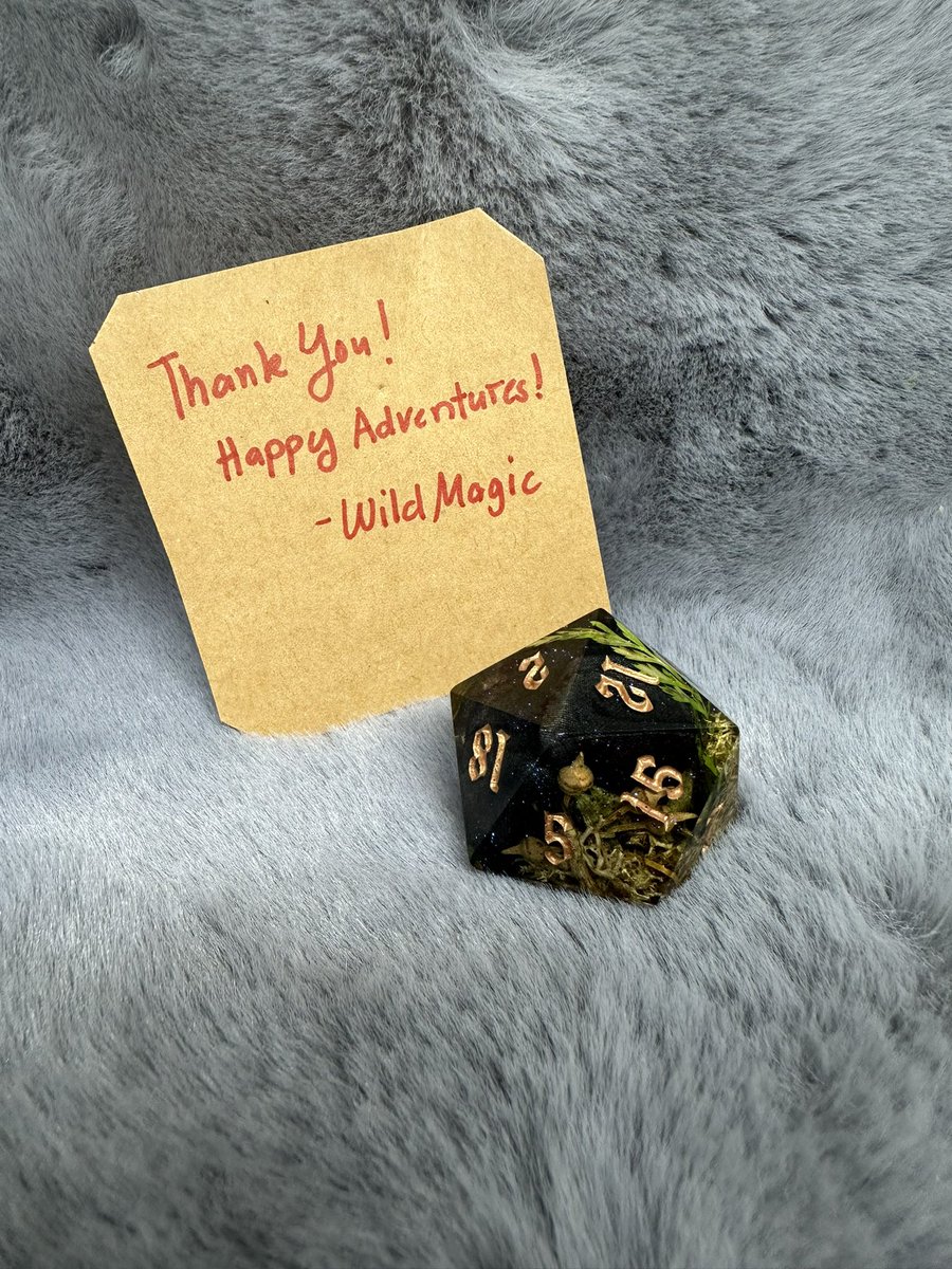 jcsflo's tweet image. New dice from @WildMagicPH !