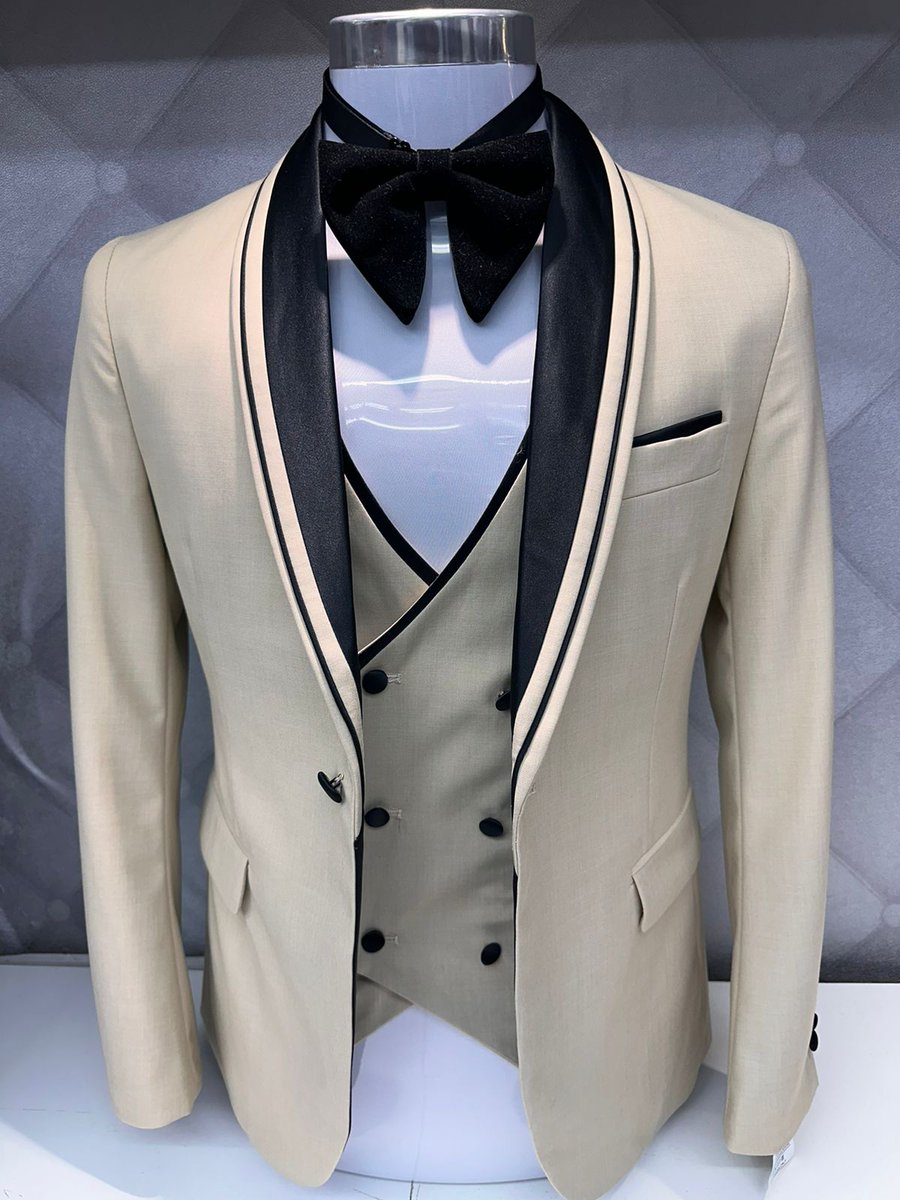Flotee_'s tweet photo. High quality Turkey material 🇹🇷 suits 
Ranges from Mk160,000 to Mk230,000. 
WhatsApp/call +265881588197
Lilongwe. 

RETWEET!!! https://t.co/nDxa1ZwHoO