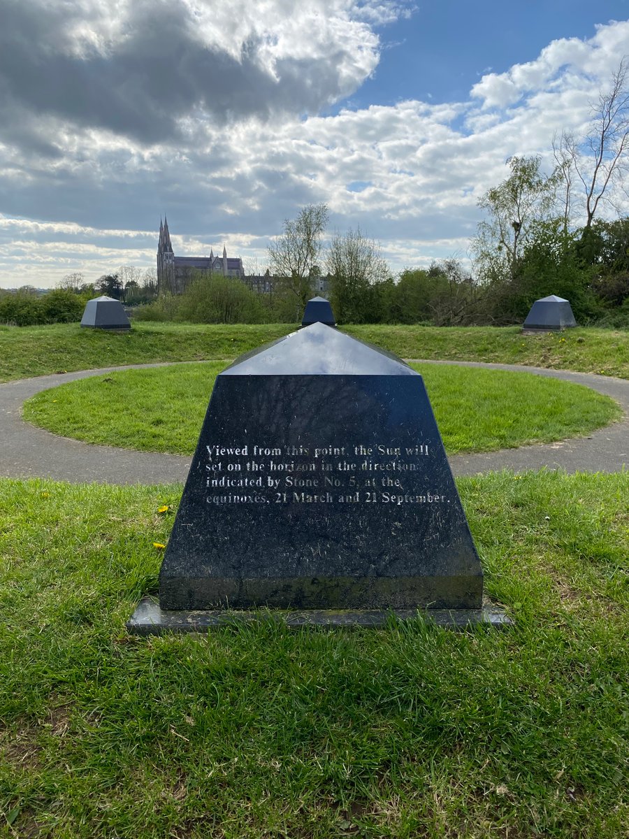 AmandaChadburn's tweet photo. As the year heads towards the summer solstice, I give you a modern (and functional!) stone circle from Armagh, set within the beautiful Astropark of  
@ArmaghPlanet #archaeology #archaeoastronomy https://t.co/iUhpiuYNCP