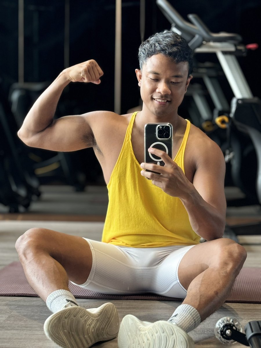 NUNnewnew's tweet photo. 💪💪💪 https://t.co/FNaoNoF3eU
