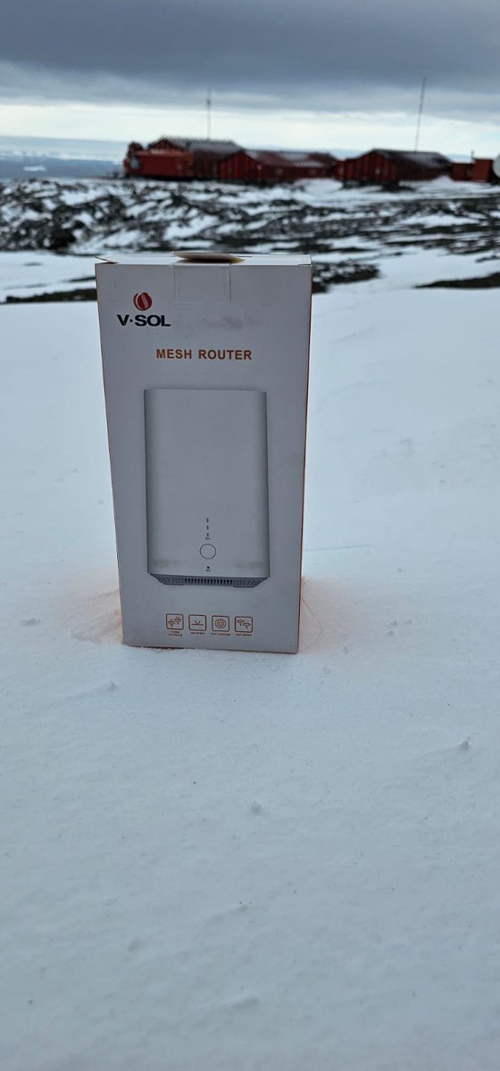 Wireless Tigre S.A., VSOL, and Uapi light up Base Marambio!🔥 
Extending connectivity to the southernmost tip, our VSOL router, the HG3610ACM extreme temperature resilience! 🌡️
 #FTTX #VSOL #Router #GPON #XPON
