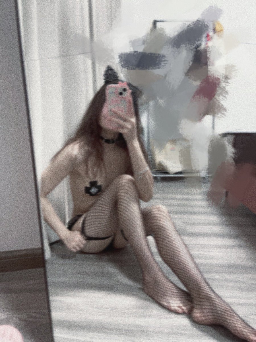 小鱼吃奶🌙 tweet media