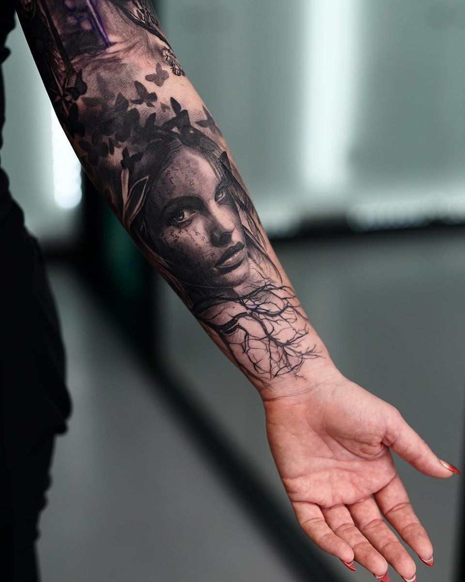 Amazing black and grey work by Mark Wosgerau using Killer Ink tattoo supplies! #tattoo
