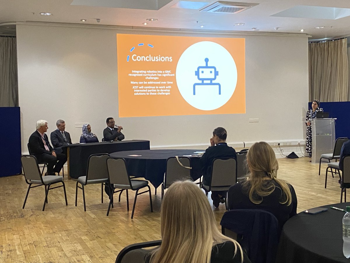 Thank you to Professor Chelliah Selvasekar for representing the College at the ASiT Robotics for Trainees conference. Professor Selvasekar was joined by other Royal College leaders speaking about the barriers to training.
