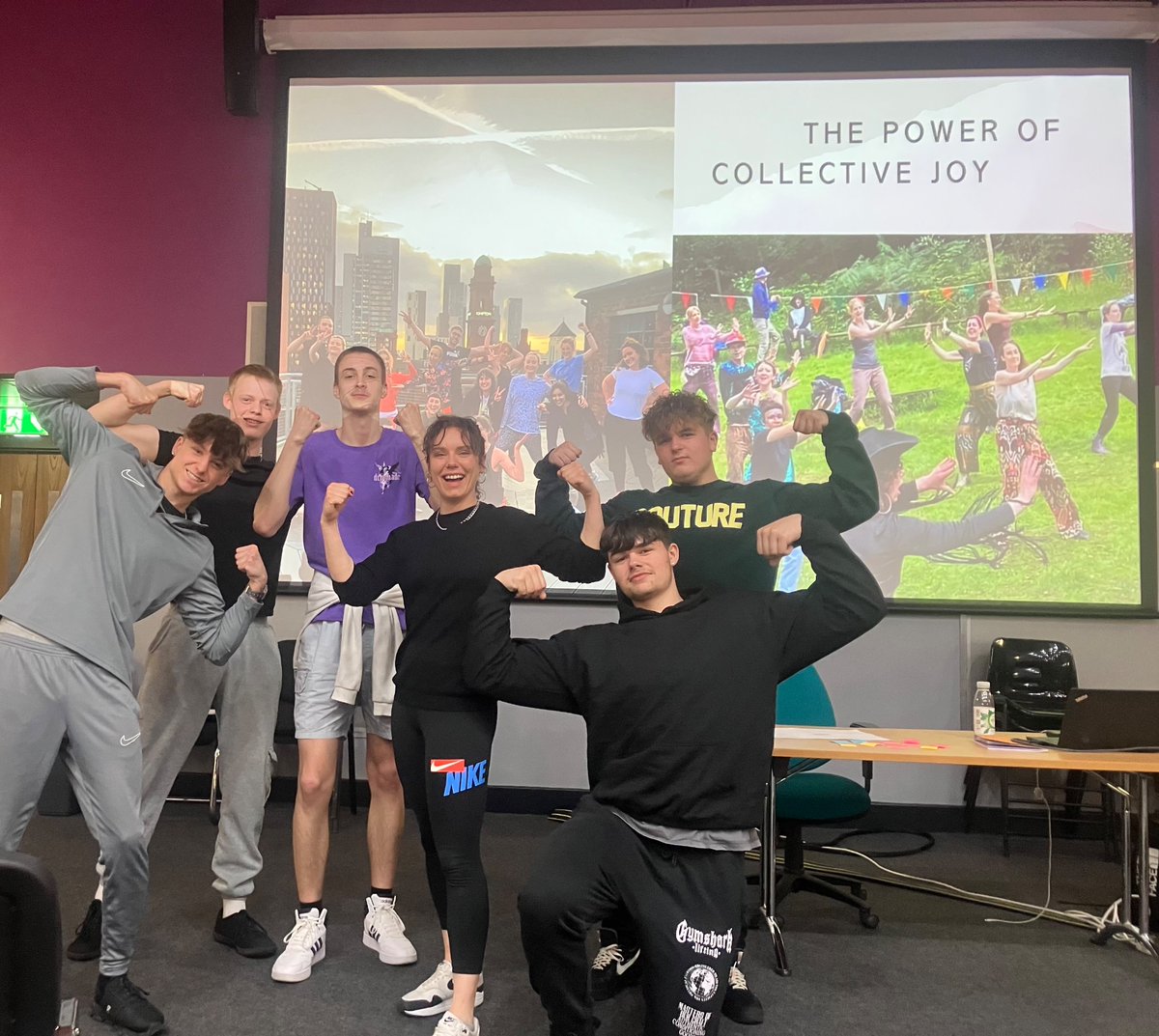 A huge THANK YOU to <a href="/TheMcrCollege/">The Manchester College</a> for having me.  

I’ve absolutely loved delivering mindful movement sessions with learners, during #MentalHealthAwareness Month 💪💚