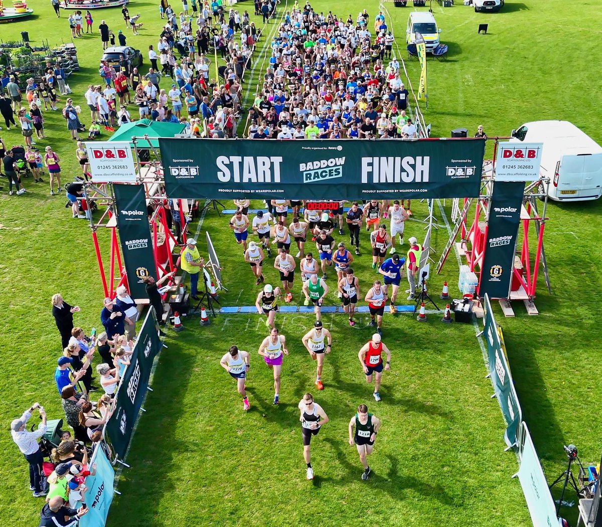 ems_response's tweet image. Some images from last Sundays Gt Baddow Run. Paramedic teams were positioned at various hot spots on the course and at the start finish. The conditions were quite warm for the runners but some 🏃‍♂️ still made the race look easy. 🚑 #emsresponse, #raynet, #eventmedicalcover 🚑