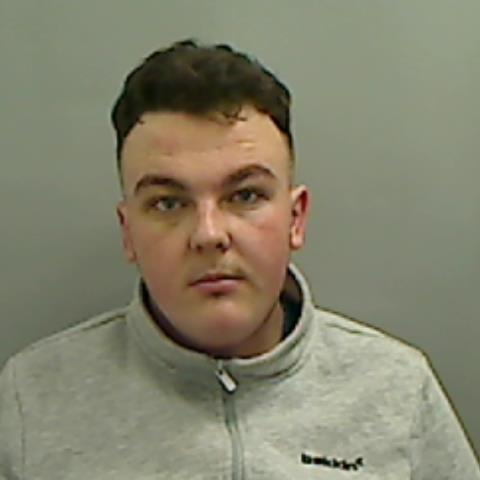 ⚖️ A 21 yr old who pleaded guilty to two knifepoint robberies in #Norton early this year has been sentenced to over 3 years in jail. More: orlo.uk/yBX0r