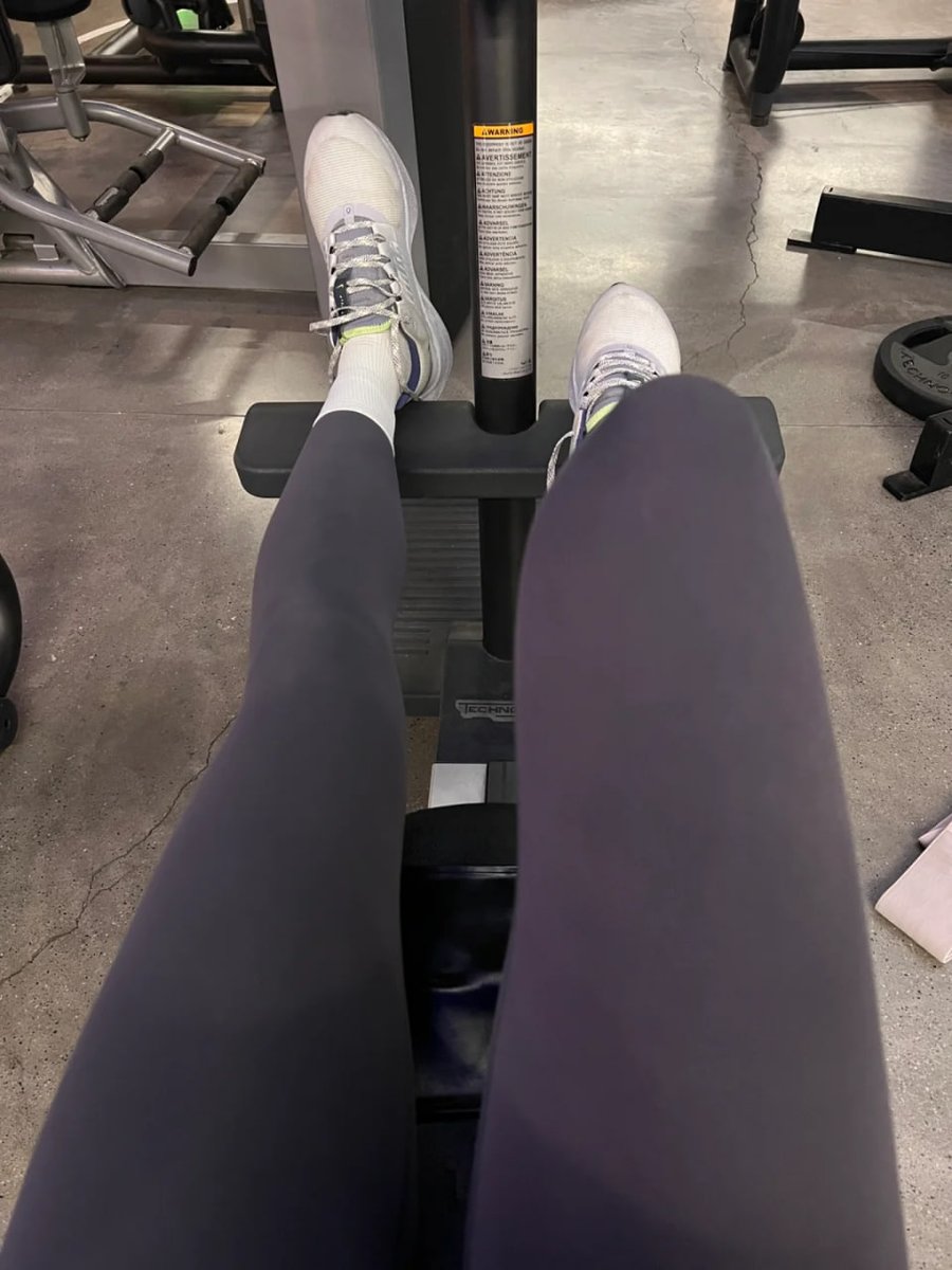 cline713's tweet photo. 🔸Today's hip and leg training, one hour of muscle explosion! 💥 https://t.co/2nU5o5ZWYS