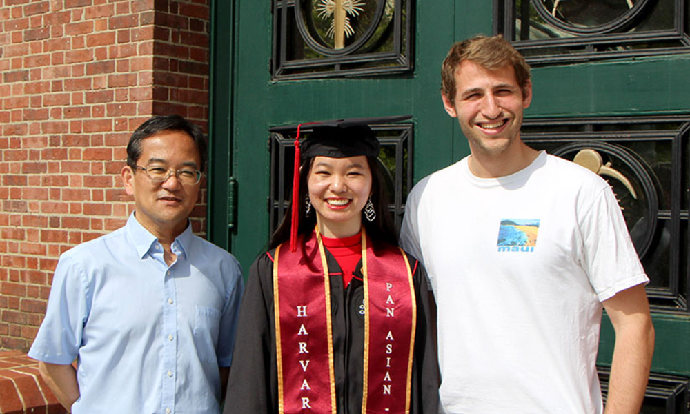 MCB_Harvard (@mcb_harvard) on Twitter photo Neuroscience Concentrator Melissa Meng Wins Glushko Undergraduate @naoshigeuchida <a href="/Adam_Lowet/">Adam Lowet</a> <a href="/RachelleGaudet/">Rachelle Gaudet</a> <a href="/Harvard/">Harvard University</a> <a href="/Yale/">Yale University</a> mcb.harvard.edu/department/new… Neuroscience Concentrator Melissa Meng Wins Glushko Undergraduate @naoshigeuchida <a href="/Adam_Lowet/">Adam Lowet</a> <a href="/RachelleGaudet/">Rachelle Gaudet</a> <a href="/Harvard/">Harvard University</a> <a href="/Yale/">Yale University</a> mcb.harvard.edu/department/new…