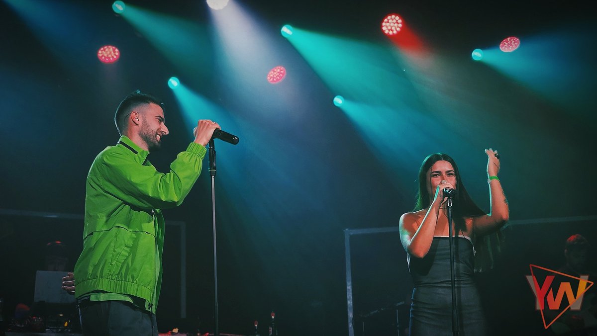 YourWayMagazine's tweet photo. 🎤 @JMarquesSoprano cerró ayer su gira 'Paraíso 39' en Madrid bajo el marco #SoundIsidro, rodeado de grandes amigxs y con un público entregadísimo 💖
✨️ Si quieres ver más fotos y vídeos del concierto, pásate por nuestro Instagram: https://t.co/IZXwPquiw2
📸 @Rocio_ML_ https://t.co/vXaUZzrEyl