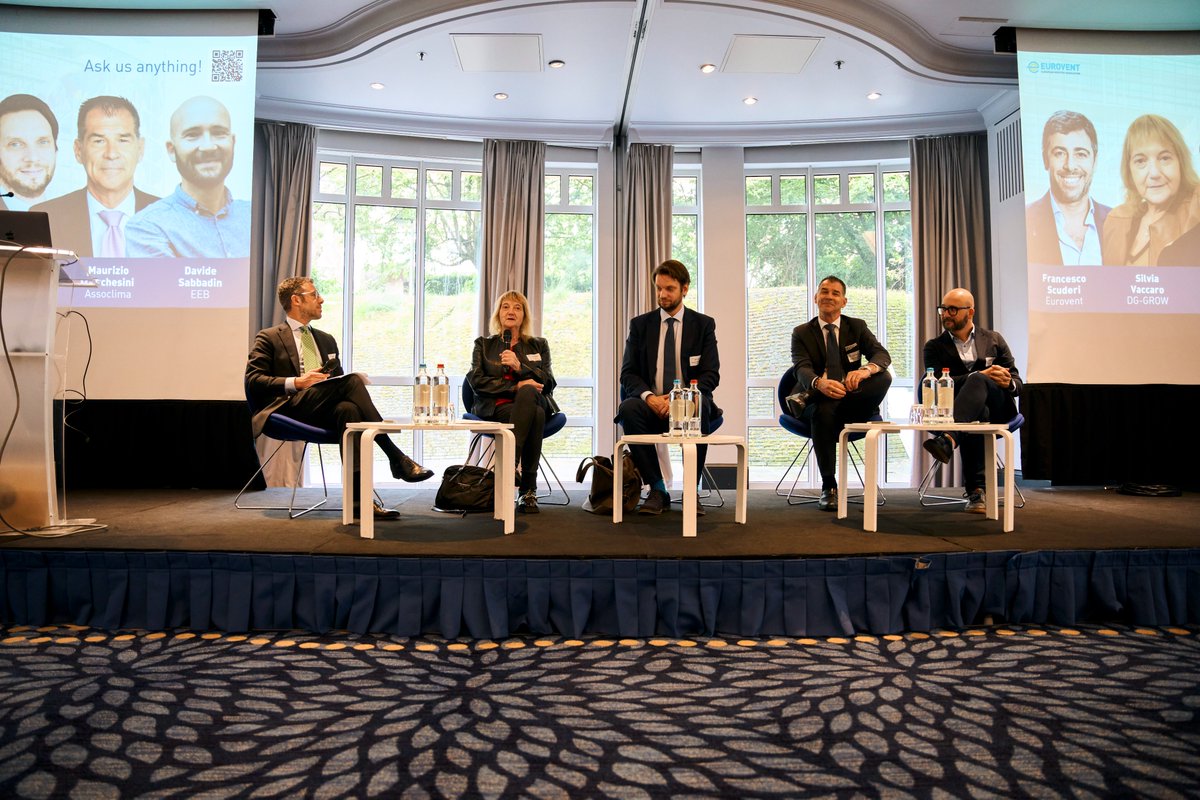 🌿 The green transition needs all sectors on board! This week, at @EuroventEU, we discussed the urgency of shifting to climate-friendly cooling solutions. Europe leads the charge against #Fgases and champions the natural refrigerants industry. Let's set the global standard! ❄️