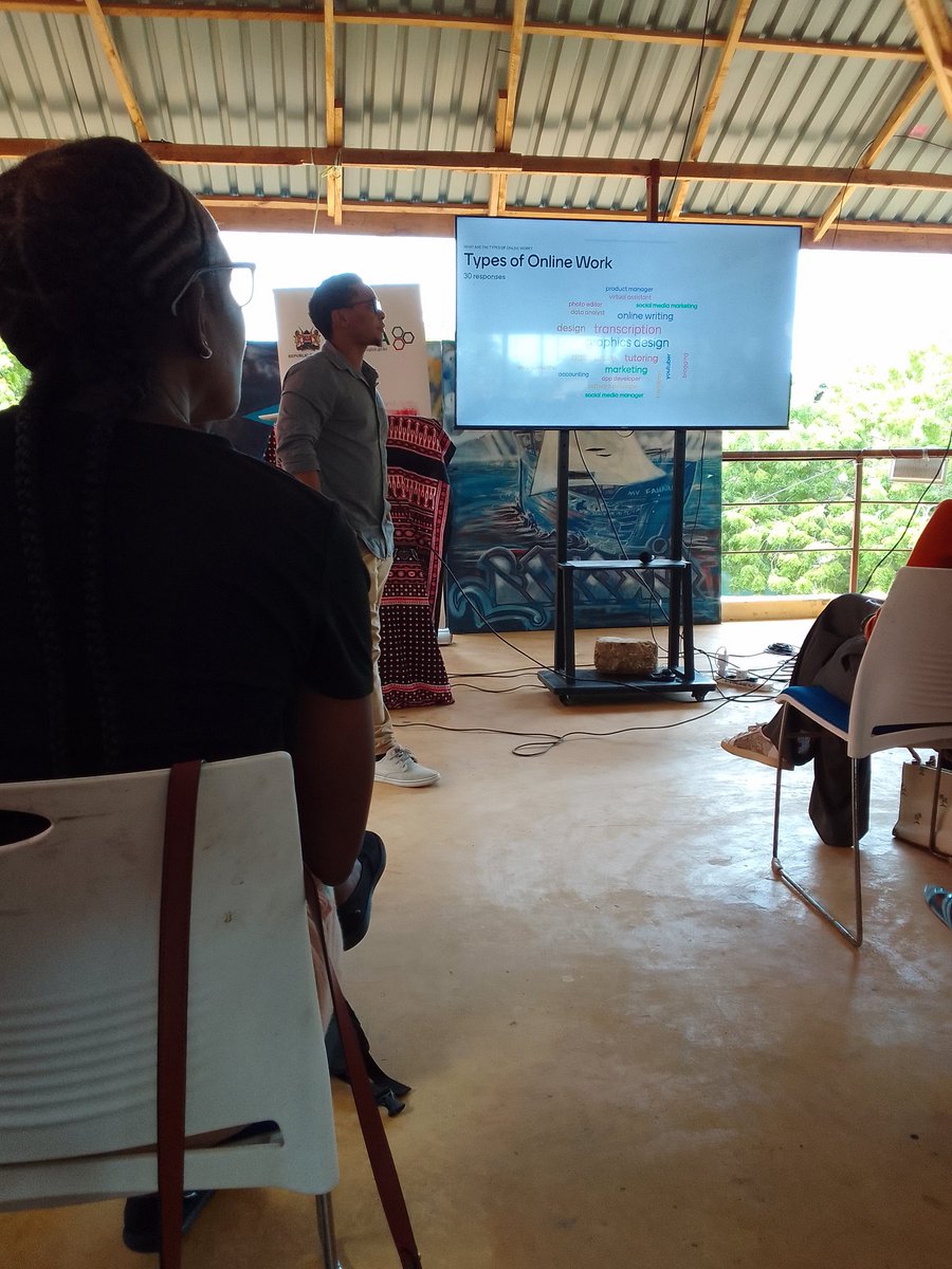 There is always an advantage to the first movers. Grab the opportunity as it pop up. #AjiraMashinani #OnlineWorkIsWork #TheFutureWorksOnline
<a href="/AjiraDigital/">Ajira Digital</a>